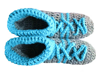 Women's Slippers - Free Crochet Pattern