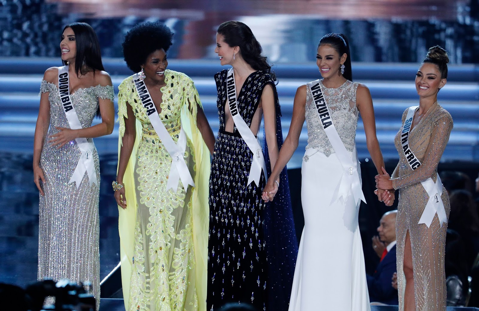 Miss Universe 2017: 'Frozen', crystals and mambo - Moda : Blog de moda  colombiano