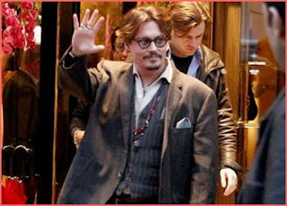 Johnny Depp avoids paying French taxes