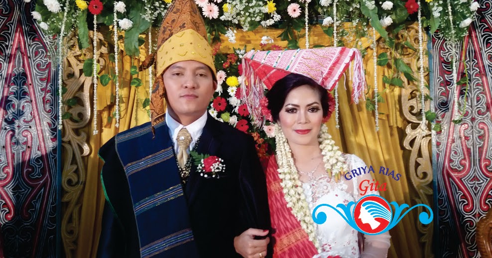 model baju kebaya batak simalungun