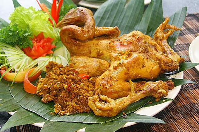 Ayam Betutu adalah Makanan Khas Bali Ayam Betutu adalah Makanan Khas Bali