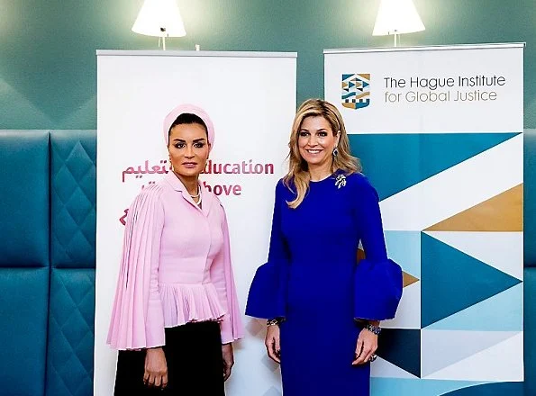 Queen Maxima wore ROKSANDA Margot crepe dress. Queen Maxima and Sheikha Moza bint Nasser from Qatar attended the seminar in Hague