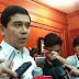 Akhirnya Guru Honorer yang mengancam Menpan RB, Yuddy Chrisnandi di bebaskan
