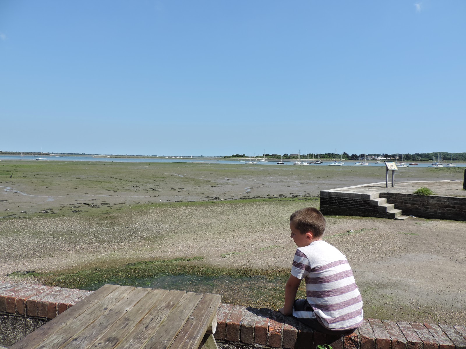northney harbour from ship inn langstone mudflats at low tide off hayling island