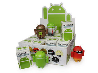 Android mini collectables series features 12 Vinyl Android figurines d