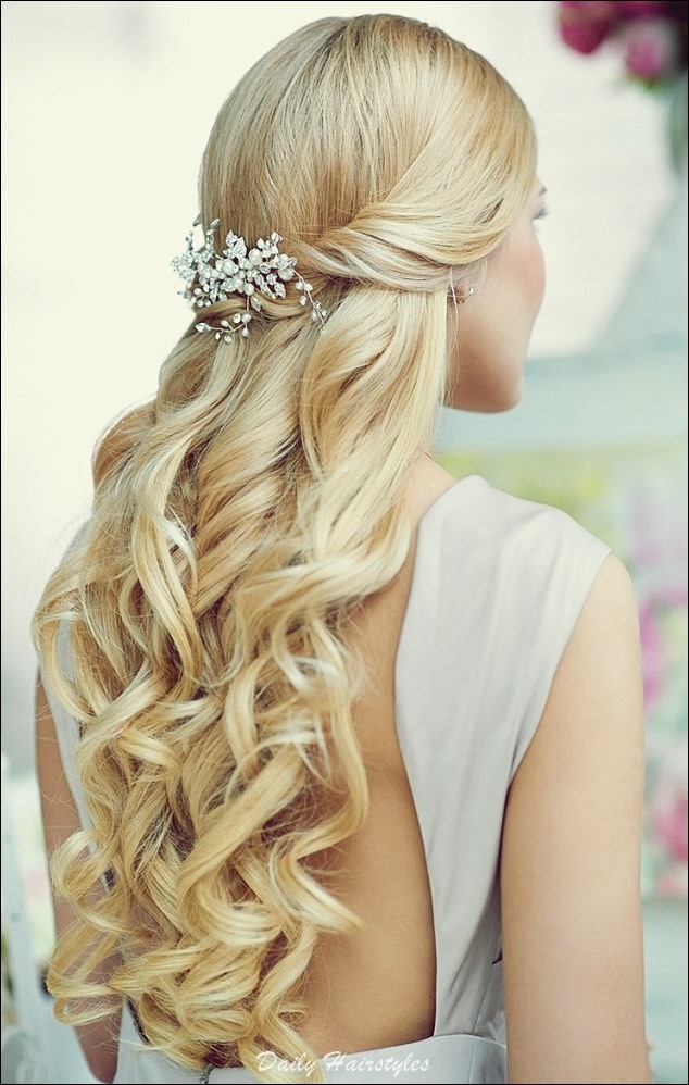 6 Cool Prom Hairstyles Half Up Half Down Daily Hairstyles