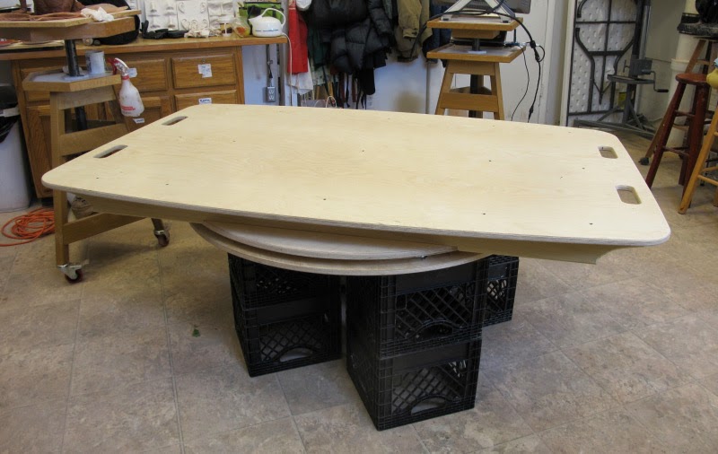 Digital Fabrication for Designers Rotating Model Stand / Sculpture