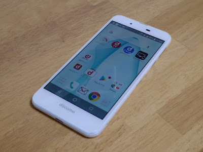 AQUOS EVER SH-02J AQUOS EVER SH-02J