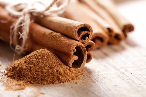 Buvez de la camomille et de la cannelle pour contrôler le taux de sucre dans le sang Buvez de la camomille et de la cannelle pour contrôler le taux de sucre dans le sang