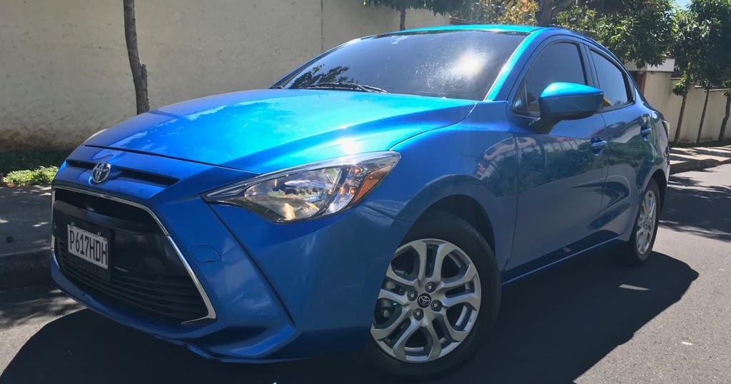 YARIS IA 2017, BOLSAS DE AIRE, EXCELENTE ESTADO GENERAL