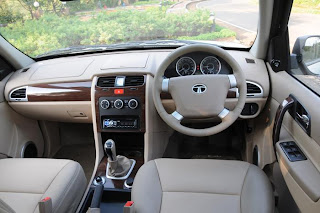 Tata Safari Storme steering and interior