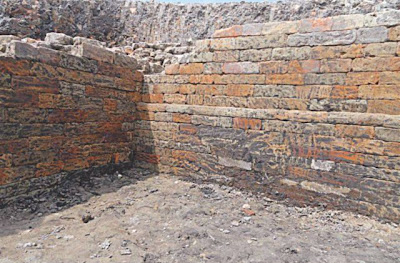 1000-year-old water reservoir unearthed in Bangladesh