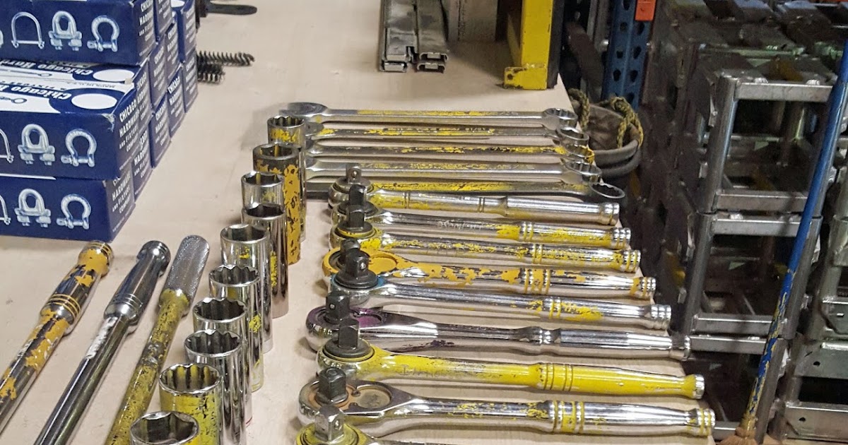 " IHP's PIPELINE POST " TOOLS USED BY RIGGERS, UP RIGGERS OR DOWN