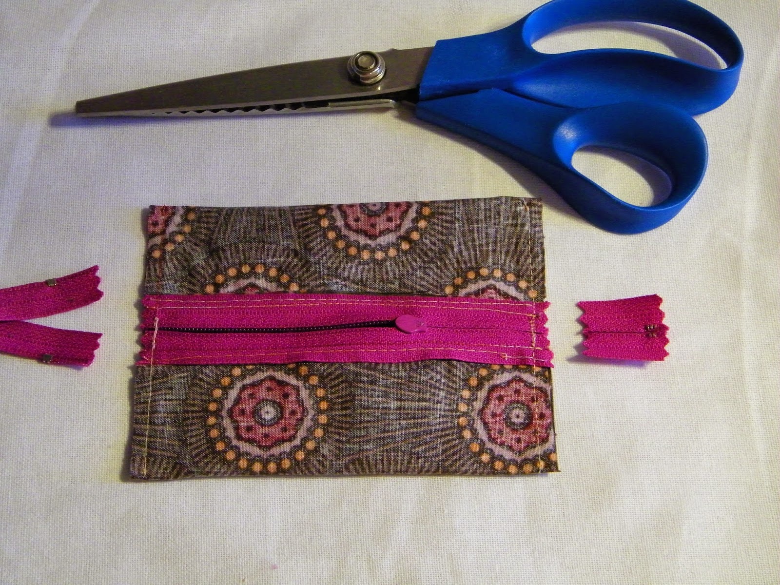 a Paisley Sunflower Banish the fear of Zippers