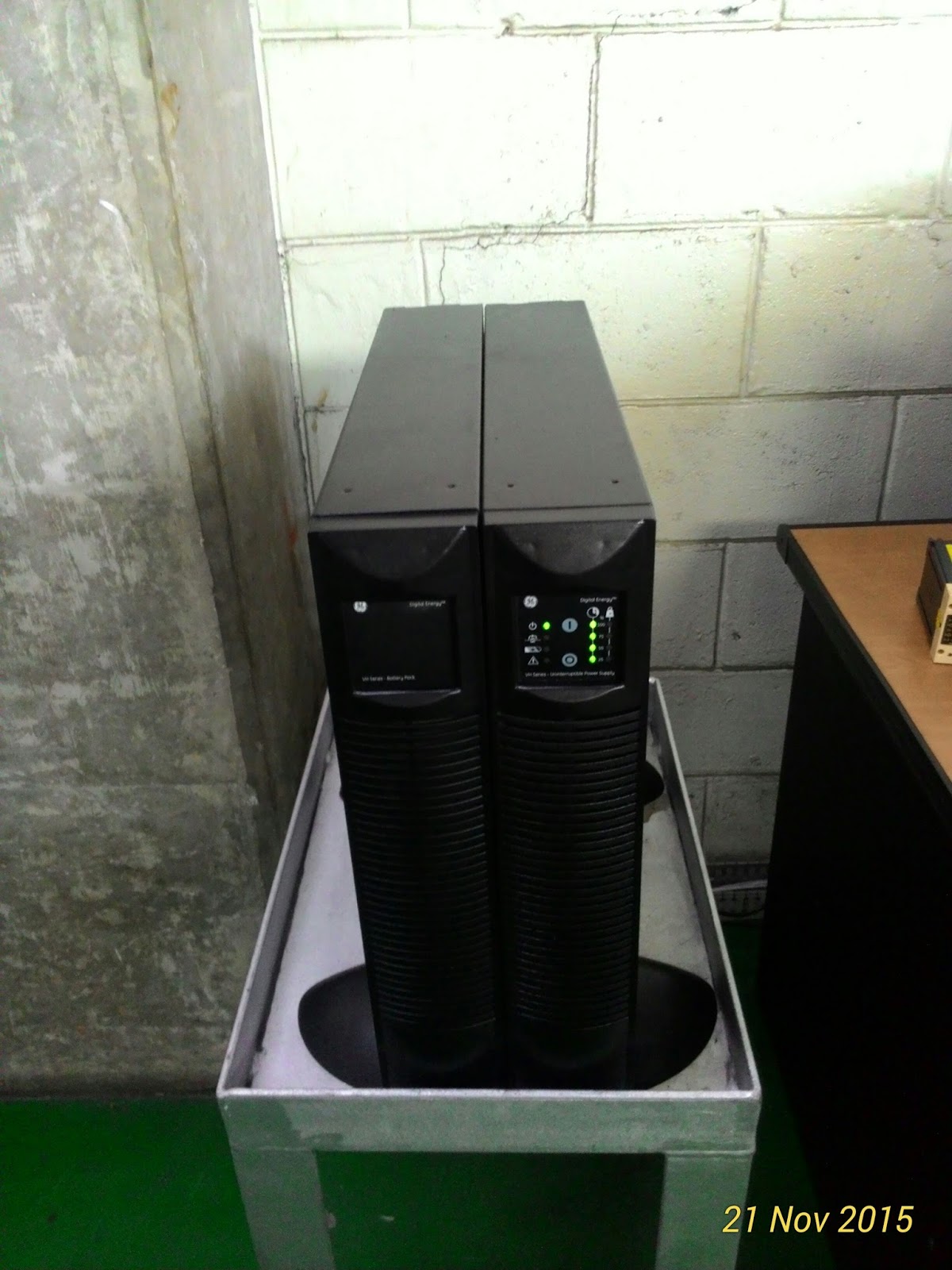 UPS Uninterruptible Power Supply Supplier dan Kontraktor Electrical