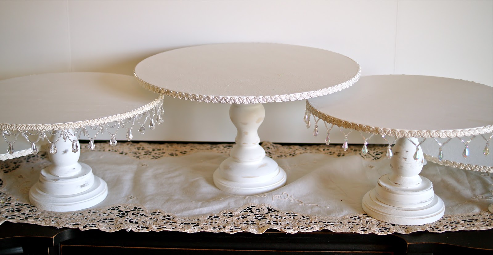 My Northern Living A Set of 5 Cake Stands