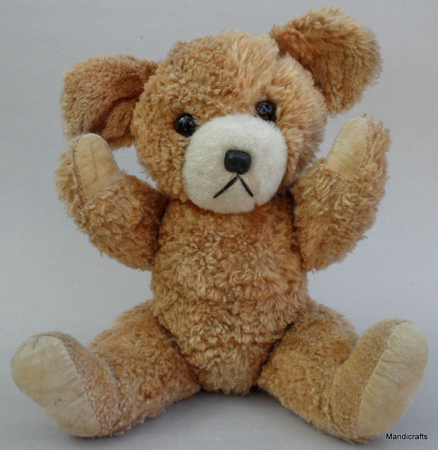 Mandicrafts News & Views - Teddy Bears & Collectibles: Antique