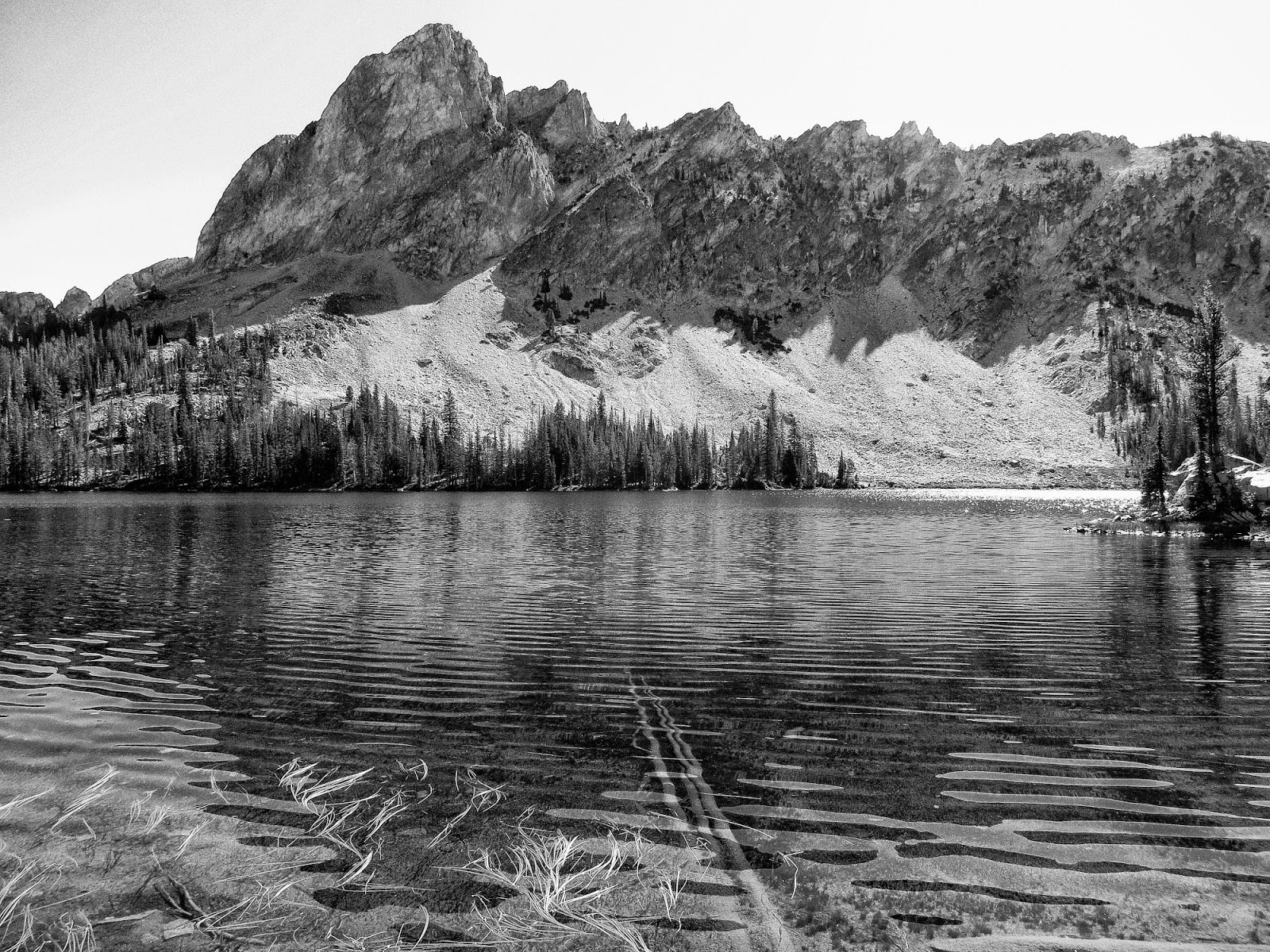 Run Junkie Running the Touchstone Alice/Toxaway Loop in the Sawtooth