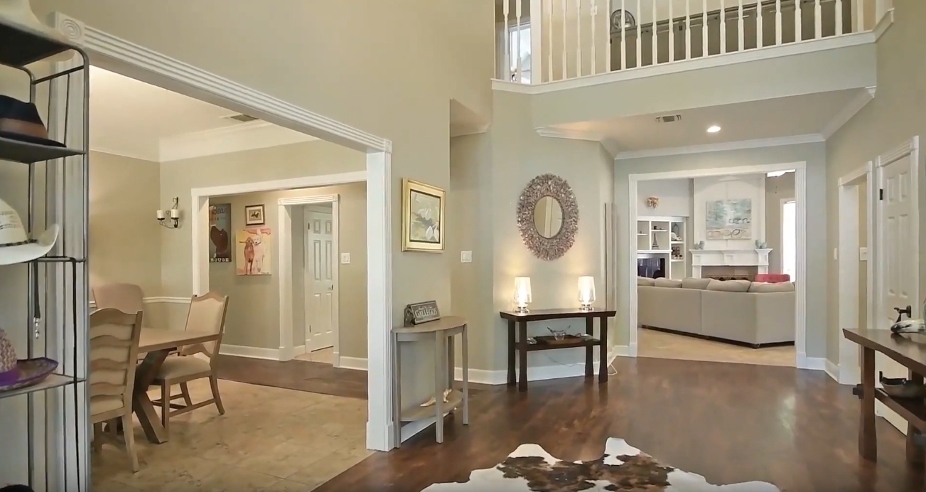 Home Interior Design Tour vs. 13 Ancient Bend, San Antonio, TX