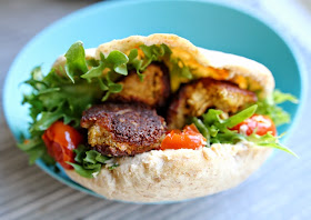 Oppskrift Hjemmelaget Falafel Min Beste Falafeloppskrift Kikerter Kardemommefrø