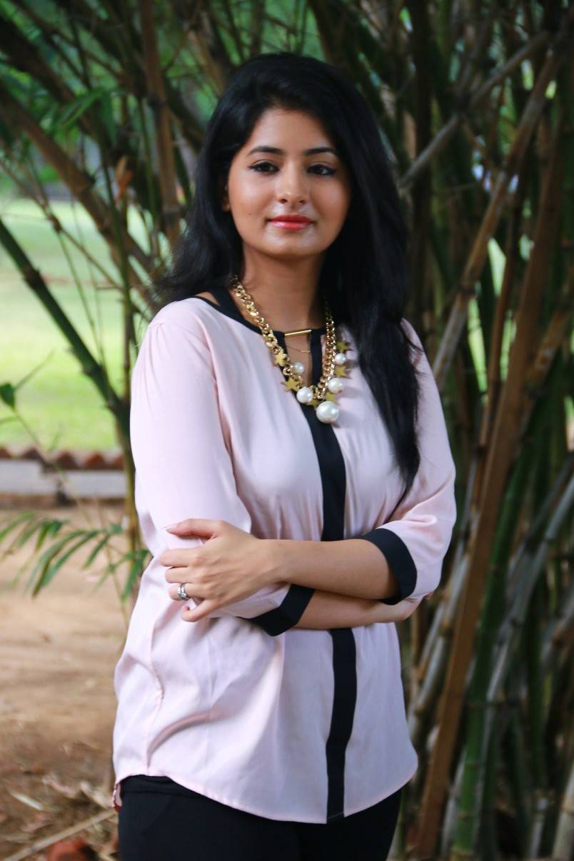 Sridivya Xxx Photos - Reshmi Menon Stills At Kirumi Movie Press Meet | Indian Girls Villa -  Celebs Beauty, Fashion and Entertainment