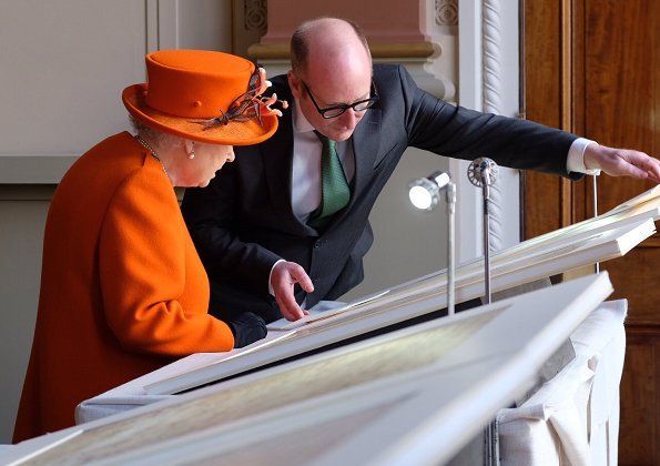 The Queen officially opened the Burlington Gardens