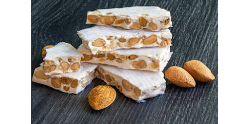 MANFAAT KACANG ALMOND BAGI JANIN Tiom