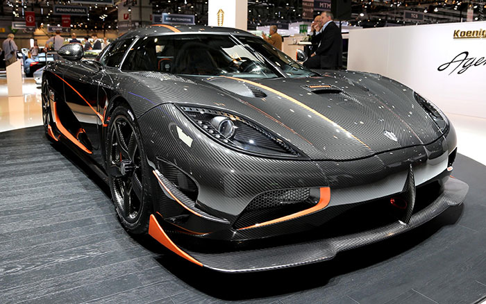 Вторая самая быстрая машина в мире – Koenigsegg Agera RS Вторая самая быстрая машина в мире
