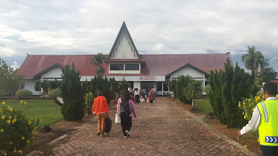 Tiba di Bandara Putussibau Tiba di Bandara Putussibau