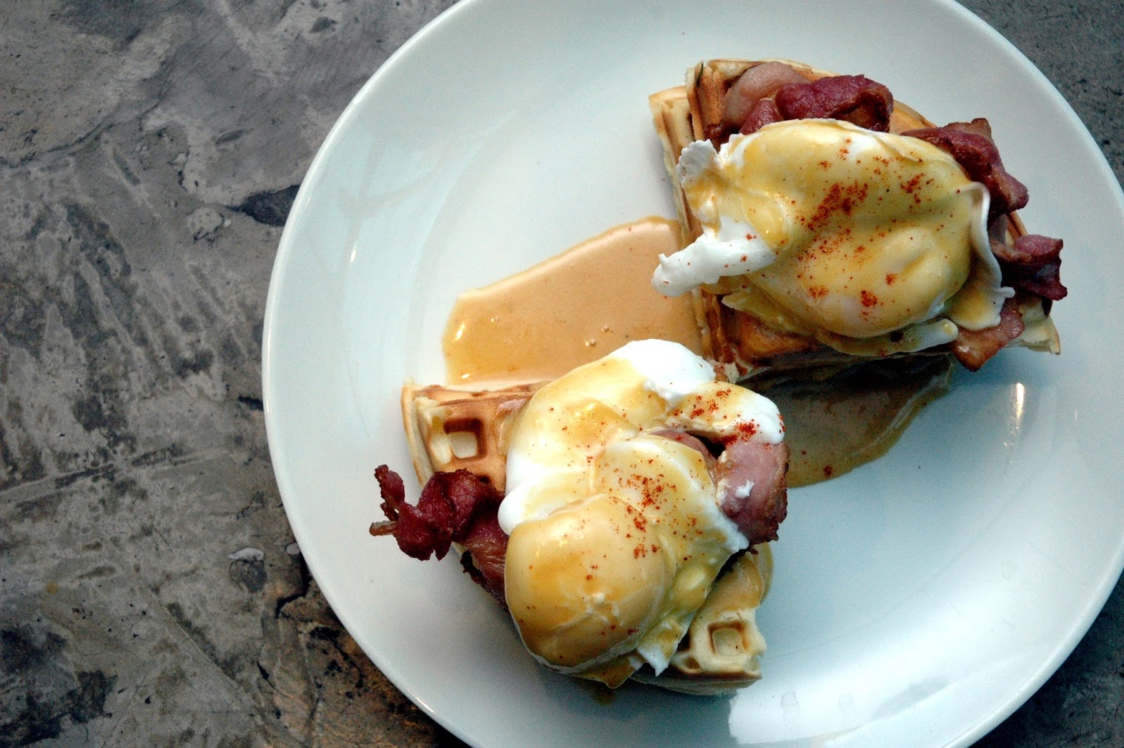 DUDE FOR FOOD Breakfast at Chaplin