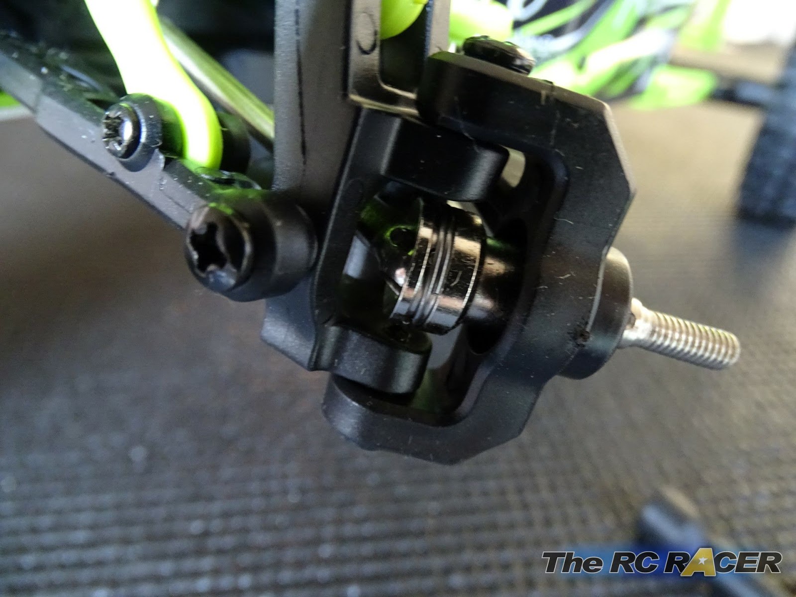 WLtoys 12428 ACROSS 2.4GHz 4WD Off Road Vehicle Review | The RC Racer