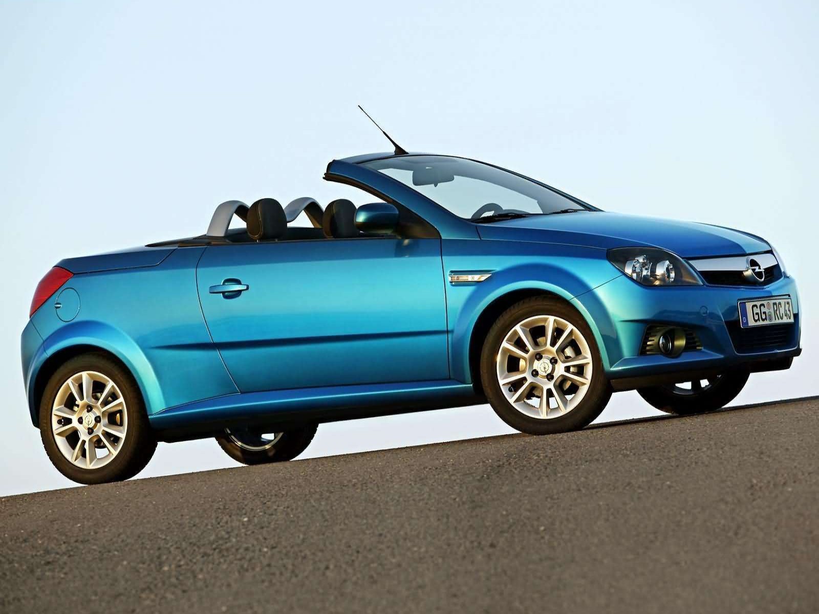 Opel Tigra Twin Top 1.8 Endless Summer my-car-pictures.blogspot.com