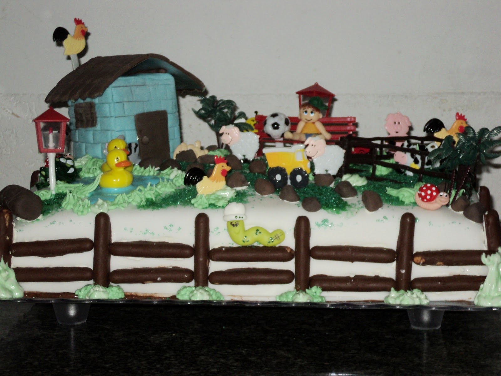 Marshmallow kit Festas Bolo Fazendinha Coberto com Pasta Americana e