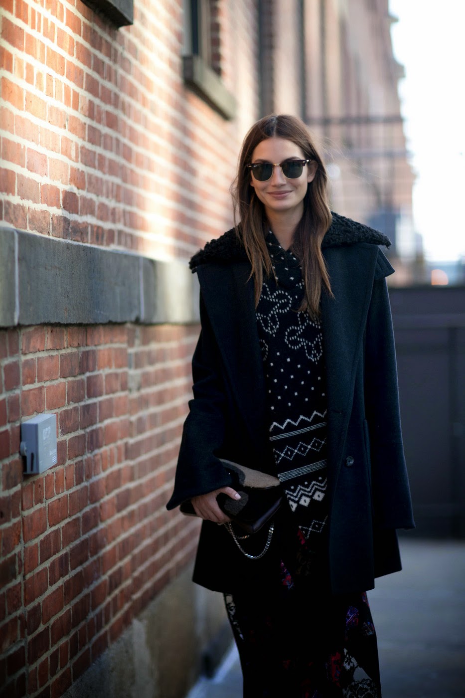 Model Street Style: Lily Aldridge Arrives at NYFW - The Front Row View