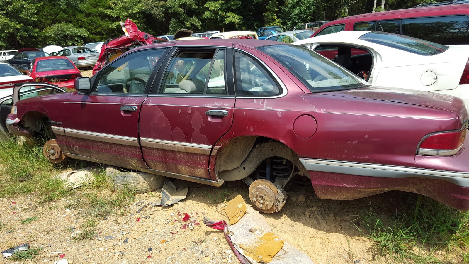 1997 Maroon Ford Crown Victoria Brooks Auto Sales And Salvage