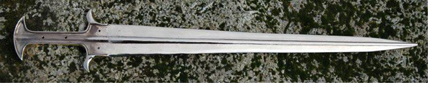 https://topwar.ru/uploads/posts/2015-10/1444203642_g_type_nmycenaean-type-g-horn-sword.-this-sword-was-found-at-the-mycenae-acropolis.-length-45cm-jpg.jpg