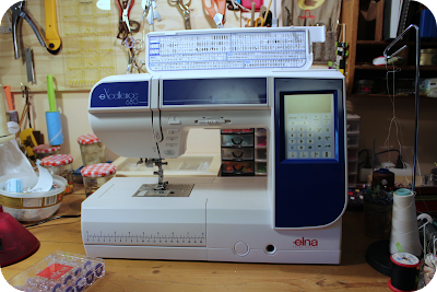 elna excellence 680, sewing  machine, machine à coudre