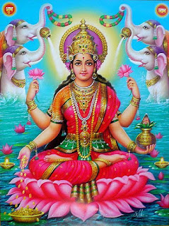 আজ কোজাগরী লক্ষ্মীপূজা আজ কোজাগরী লক্ষ্মীপূজা