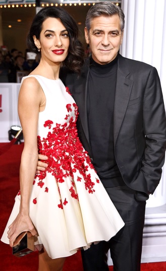 George Clooney y Amal Ramzi Foto de George Clooney y Amal Ramzi en alfombra roja