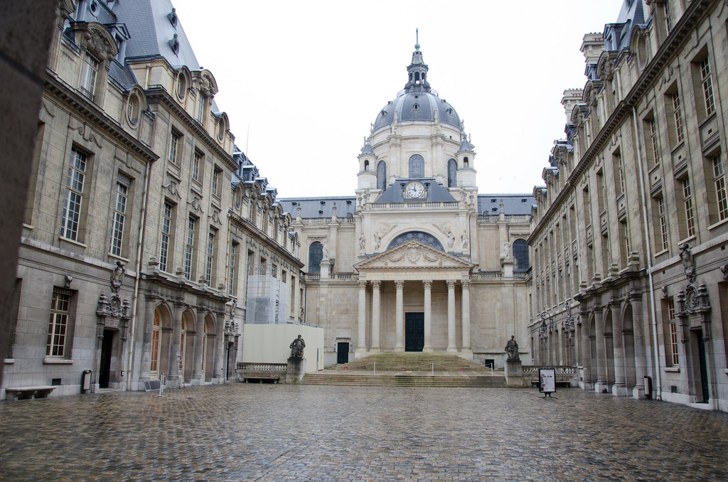 KAROUSOS ART CRITICS: THE OPERA 