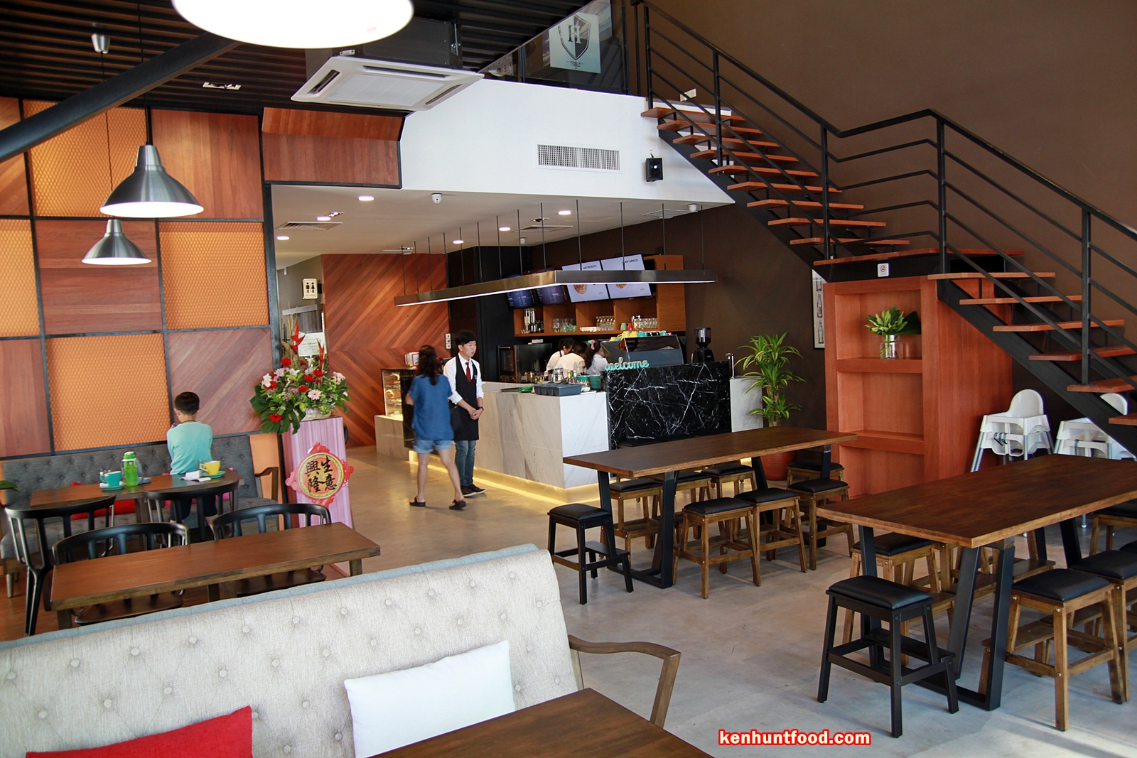 KEN HUNTS FOOD Hideout Cafe Icon City, Bukit Mertajam, Penang.