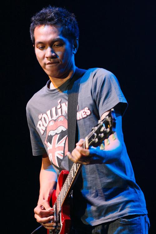 Mari Belajar, dan Berbagi 6 Gitaris Papan Atas Indonesia