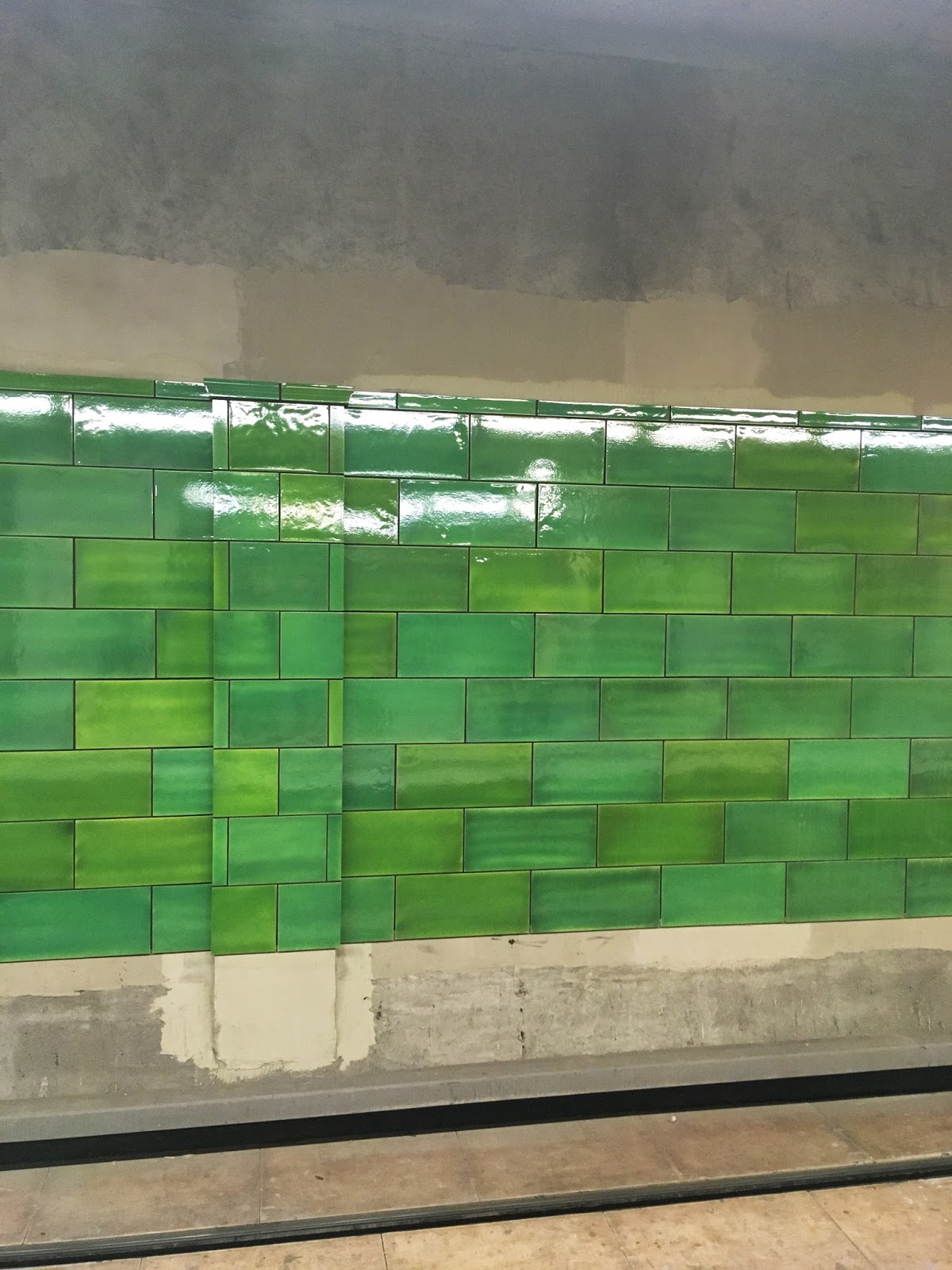 DOROTHEE KASTEN: Unterwegs mit der Berliner U-Bahn...