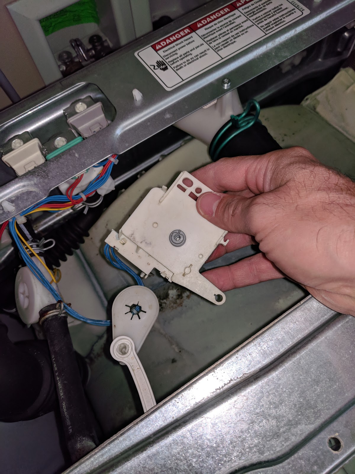 Reeder Commons E02 F08 Error on Whirlpool Duet Steam Washing Machine