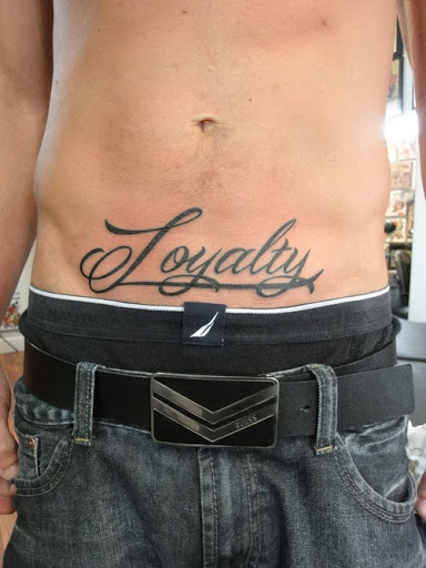 A Lealdade Do Abdômen Inferior Do Estômago Tatuagem