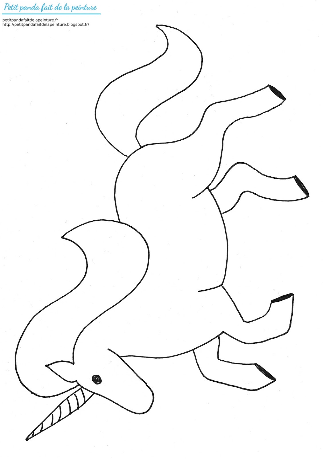 Petit Panda fait de la peinture PEINTURE OU COLORIAGE DE LICORNE