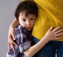 Tips Mengatasi Anak Yang Takut Keramaian