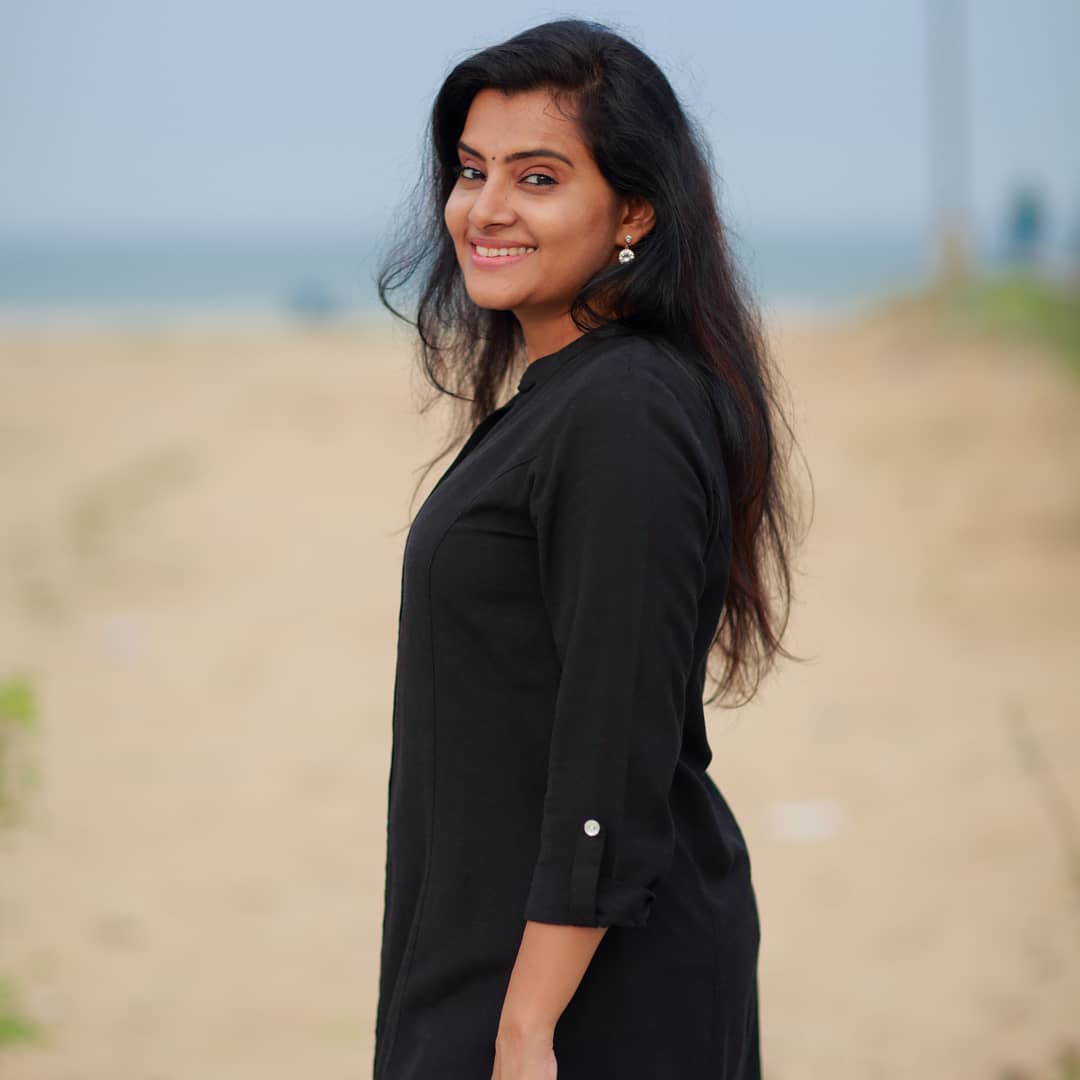 Tv Serial Actress Shruthi raj New Glamorous Photoshoot Tv Serial Actress Shruthi raj New Glamorous Photoshoot