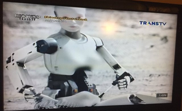 Parah! Hanya di Indonesia, Dada Robot Kena Sensor. Haruskah? Parah! Hanya di Indonesia, Dada Robot Kena Sensor. Haruskah?
