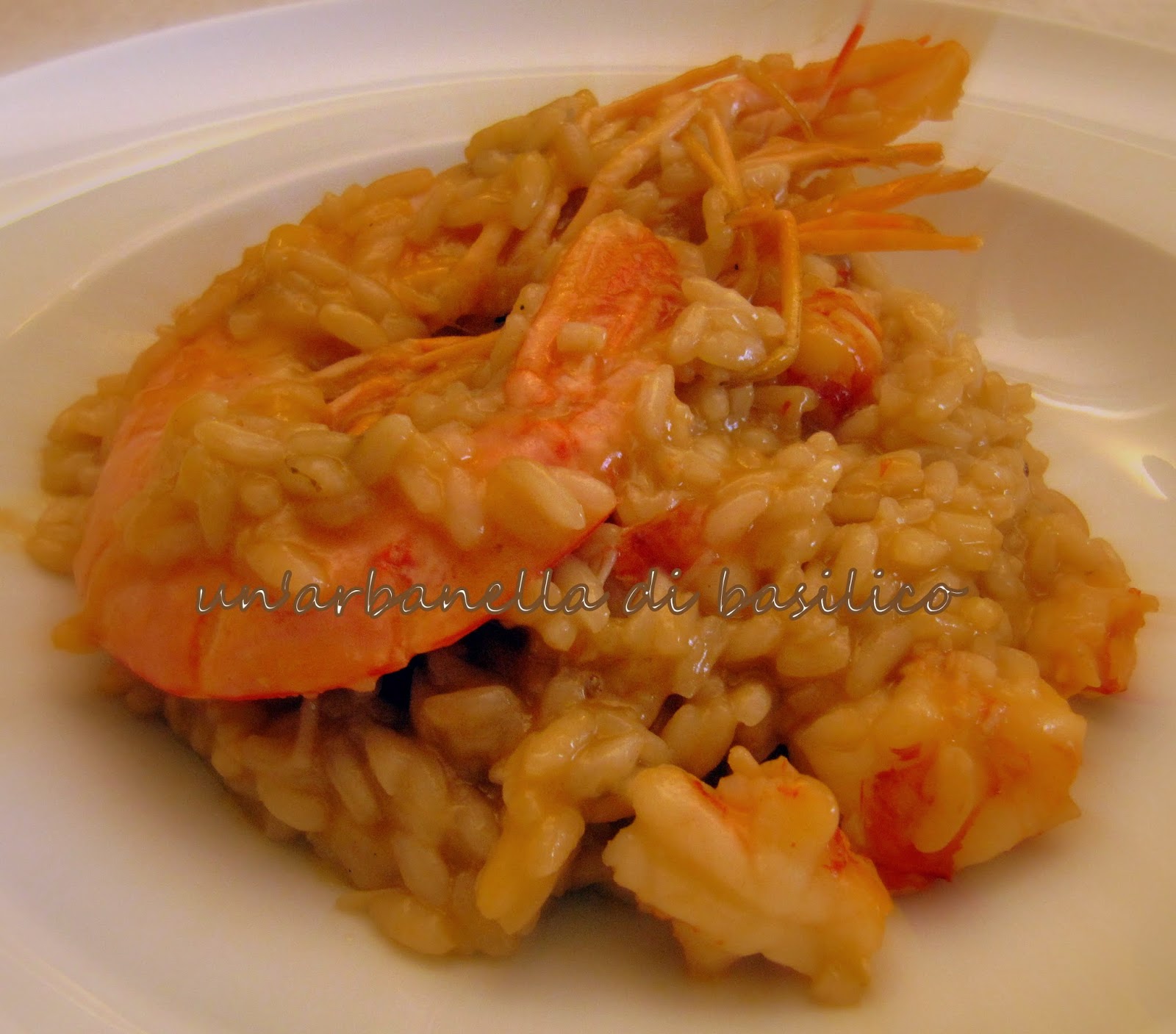 un'arbanella di basilico Risotto rosa con gamberi, ovvero come copiare